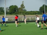 Laatste training S.K.N.W.K. JO11-1JM van seizoen 2022-2023 (partijtje tegen de ouders) (92/221)